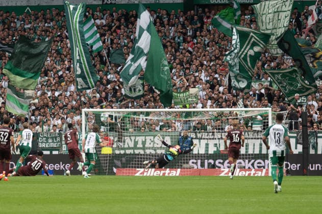 German Soccer 1st Bundesliga, Matchday 4, 2026–2027, Werder Bremen vs. FC Augsburg on September 19, 2026, at the Weserstadion in Bremen; goal to make it 2–2 by Niclas Füllkrug of Werder Bremen, 10 Copyright: xSvenxHeidmannx
