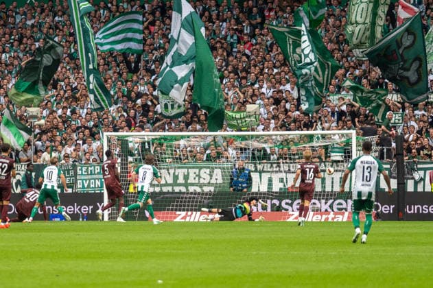 German Soccer 1st Bundesliga, Matchday 4, 2026–2027, Werder Bremen vs. FC Augsburg on September 19, 2026, at the Weserstadion in Bremen; goal to make it 2–2 by Niclas Füllkrug of Werder Bremen, 10 Copyright: xSvenxHeidmannx