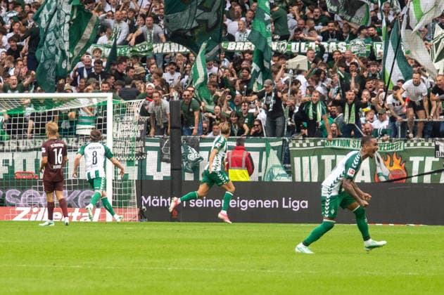German Soccer 1st Bundesliga, Matchday 4, 2026–2027, Werder Bremen vs. FC Augsburg on September 19, 2026, at the Weserstadion in Bremen; 2–2 goal by Niclas Füllkrug of Werder Bremen, 10: celebration, joy, goal celebration, emotions Copyright: xSvenxHeidmannx