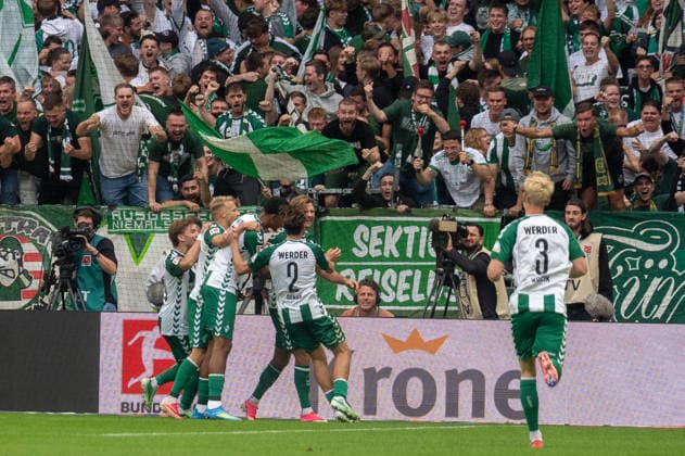 German Soccer 1st Bundesliga, Matchday 4, 2026–2027, Werder Bremen vs. FC Augsburg on September 19, 2026, at the Weserstadion in Bremen; 2–2 goal by Niclas Füllkrug of Werder Bremen, 10: celebration, joy, goal celebration, emotions Copyright: xSvenxHeidmannx