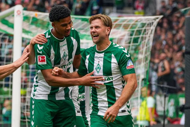 Niklas Füllkrug scores the 2-2 goal for Werder Bremen. Werder Bremen, 10, goal celebration, emotions, joy, German soccer, Bundesliga, 2026–27 season, Matchday 4, September 19, 2026, Werder Bremen vs. FC Augsburg, Weserstadion, Bremen Copyright: xLeonxFrickx