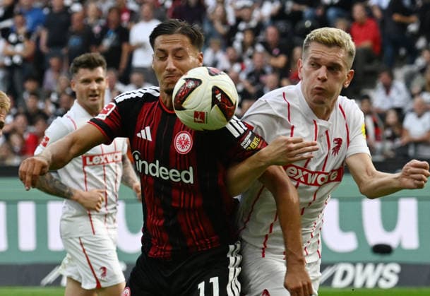September 19, 2026, xjhx, Soccer, Bundesliga 1, Eintracht Frankfurt vs. SC Freiburg, Younes Ebnoutalib, Eintracht Frankfurt, Matthias Ginter, SC Freiburg. DFL and DFB regulations prohibit any use of photographs as image sequences and or quasi-video. Frankfurt am Main
