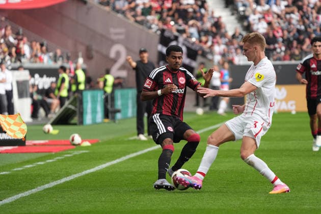 Ansgar Knauff (Eintracht Frankfurt) vs. Philipp Lienhart (SC Freiburg), September 19, 2026, Bundesliga, 2026–27 season, Eintracht Frankfurt vs. SC Freiburg, Deutsche Bank Park, Matchday 4