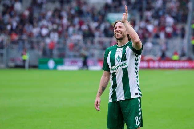 Mitchell Weiser of Werder Bremen celebrates during the Bundesliga match between SV Werder Bremen and FC Augsburg at Weserstadion on September 19, 2026, in Bremen, Germany. Photo by Marco Steinbrenner, DeFodi Images. Mitchell Weiser of Werder Bremen cheers during the Bundesliga match between SV Werder Bremen and FC Augsburg at Weserstadion on September 19, 2026 in Bremen, Germany. Photo by Marco Steinbrenner, DeFodi Images. DFB and DFL regulations prohibit any use of photographs as image sequences and or quasi-video. Photo by Marco Steinbrenner, DeFodi Images.