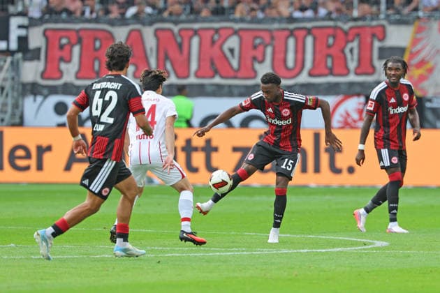 Noel Aseko (No. 15) of Eintracht Frankfurt controls the ball; Eintracht Frankfurt vs. SC Freiburg, Bundesliga, BL, 2026–2027 season, Game 4, September 19, 2026, Deutsche Bank Park, Frankfurt, Germany