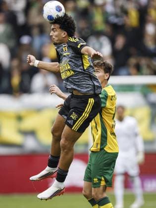 THE HAGUE - (lr) Sami Bouhoudane of SC Cambuur and Matteo Waem of ADO Den Haag during the Dutch Eredivisie match between ADO Den Haag and SC Cambuur at the WerkTalent Stadion on September 19, 2026 in The Hague, the Netherlands. MAURICE VAN STEEN ANP Eredivisie 2026 27 xVIxANPxSportx xxANPxIVx 569265420 originalFilename: 569265420.jpg