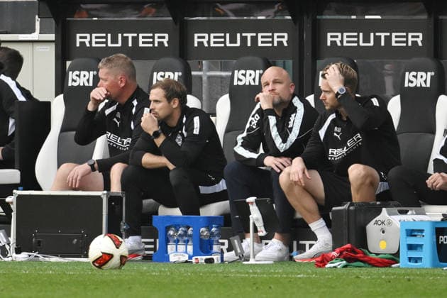 Rouven Schröder, sporting director of Borussia Mönchengladbach, 2nd from the right, after the match on September 2, 2026, Soccer 1 Bundesliga, 2026–2027 season, Matchday 4, Borussia Mönchengladbach 1, FSV Mainz 05. DFL regulations prohibit any use of photographs as image sequences and or quasi-video. Mönchengladbach, Ista, Borussia Park, North Rhine-Westphalia, Germany Team2