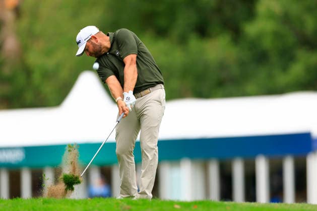 RECORD DATE NOT STATED 19th September 2026; Wentworth Golf Club, Virginia Water, Surrey, England; DP World Tour Golf, BMW PGA, Golf Herren Championship, Day 4; Jordan Smith at nine under par with his approach to the 18th green ChrisxRoll