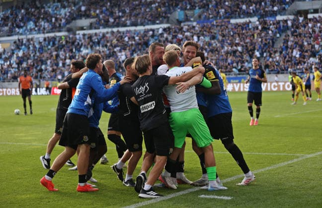 September 19, 2026, Soccer, Men s, 3rd Division, 2026–2027 Season, 1 FC Saarbrücken vs. SG Sonnenhof Großaspach, 1 FC Saarbrücken celebrates after Siemen Voet scores the winning goal; 1 FC Saarbrücken, Ludwigsparkstadion, Saarland, Germany Copyright: xFabianxKleerx