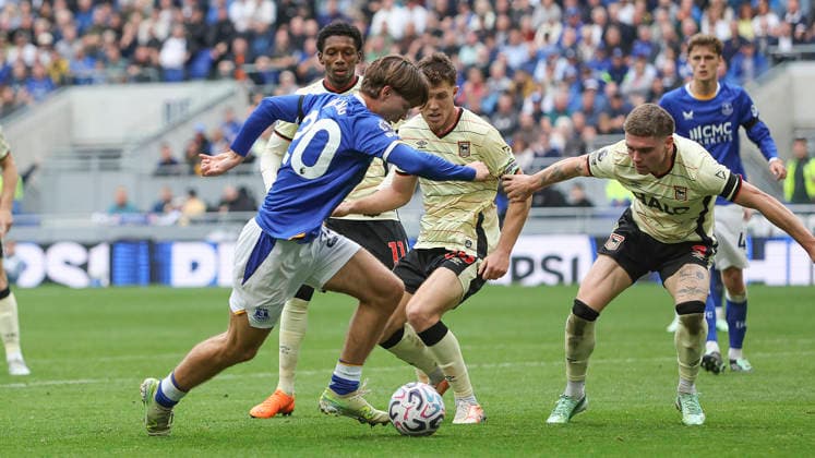 Everton v Ipswich Town, Premier League Everton midfielder Tyler Dibling (20) bursts through on goal during the Premier League match between Everton and Ipswich Town at Hill Dickinson Stadium, Liverpool, UK on 19 September 2026. Liverpool Hill Dickinson Stadium Merseyside UK Editorial use only DataCo restrictions apply See www.football-dataco.com , Copyright: xCraigxGallowayx PSI-24908-0046