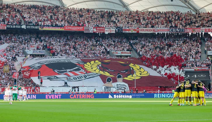 In the photo: Stuttgart fans perform a choreographed display before kickoff on September 19, 2026, VfB Stuttgart vs. Borussia Dortmund, Bundesliga 1, Matchday 4, Germany, Stuttgart, MHP Arena, DFL REGULATIONS PROHIBIT ANY USE OF PHOTOGRAPHS AS IMAGE SEQUENCES AND OR QUASI-VIDEO Copyright: HMBxMedia xJulienxBecker