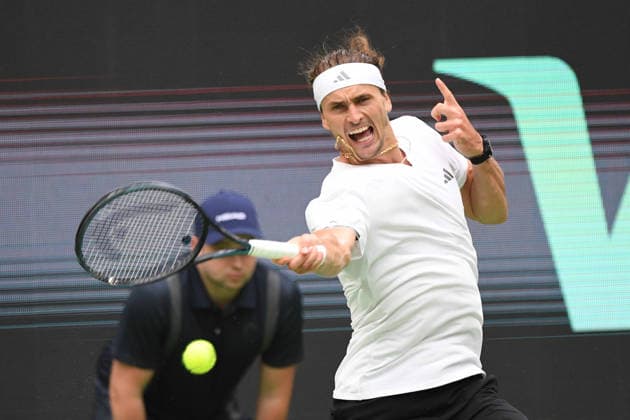 Alexander ZVEREV GER Action, Match 1 Alexander ZVEREV GER Matej DODIC CRO Germany GER Croatia CRO Tennis Davis Cup Qualifiers Round 2 on September 19, 2026, at the Heristo Arena Halle Westfalen, Germany Â
