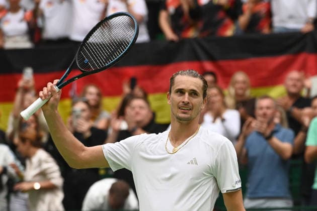Alexander ZVEREV GER Cheering, joy, cheers, victory celebration, winner, match 1: Alexander ZVEREV (GER) vs. Matej DODIC (CRO) – Germany (GER) vs. Croatia (CRO) – Tennis Davis Cup Qualifiers, Round 2, on September 19, 2026, at the Heristo Arena in Westphalia, Germany Â