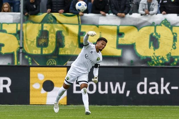 DEN HAAG , 19-09-2026 , WerkTalent Stadium , season 2026 2027 , Dutch Eredivisie football , match between ADO Den Haag and Cambuur , picture shows ADO Den Haag goalkeeper Kilian Nikiema ADO - Cambuur  x207267657x Copyright: