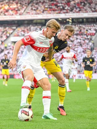 Finn Jeltsch of VfB Stuttgart and Maximilian Beier of Borussia Dortmund battle for the ball during the Bundesliga match between VfB Stuttgart and Borussia Dortmund, MHPArena on September 19, 2026, in Stuttgart, Germany. Photo by Harry Langer, DeFodi Images. Finn Jeltsch of VfB Stuttgart and Maximilian Beier of Borussia Dortmund battle for the ball during the Bundesliga match between VfB Stuttgart and Borussia Dortmund at MHPArena on September 19, 2026, in Stuttgart, Germany. Photo by Harry Langer, DeFodi Images. DFB and DFL regulations prohibit any use of photographs as image sequences and or quasi-video. Photo by Harry Langer, DeFodi Images. DFB and DFL regulations prohibit any use of photographs as imSEQUENCES AND OR QUASI-VIDEO