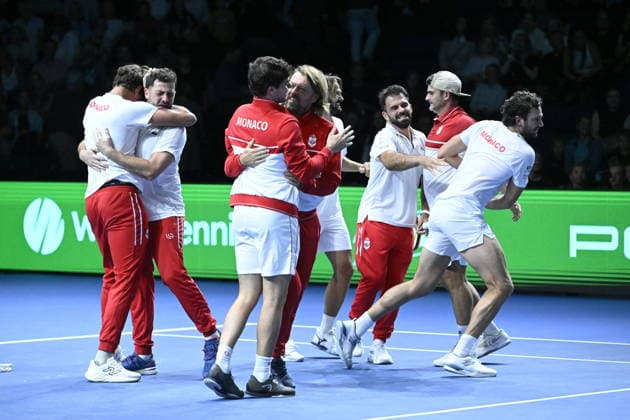 LKS 20260919 Team Monaco celebrates after Valentin Vacherot (R) defeated Finland s Otto Virtanen (not in picture) during their Davis Cup World Group I singles match between Finland and Monaco in Espoo, Finland, on September 19, 2026. Monaco advanced to the Davis Cup Qualifiers by beating Finland. - HEIKKI SAUKKOMAA Espoo Finland PhpQrtuQTGo  Copyright: xHeikkixSaukkomaax PhpQrtuQTGo