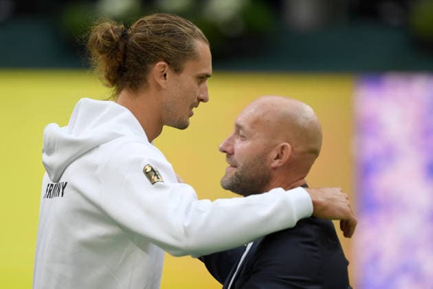 From left: Alexander ZVEREV (GER), Ronald RAUHE, Minister of State for Sports and Volunteer Work; Alexander ZVEREV (GER) is honored for his victory at the U.S. Open; Germany (GER) vs. Croatia (CRO) – Tennis Davis Cup Qualifiers, Round 2, on September 19, 2026, at the Heristo Arena in Halle, Westphalia, Germany Â