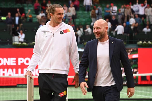 From left: Alexander ZVEREV (GER) and Ronald RAUHE, Minister of State for Sports and Volunteer Work; Alexander ZVEREV (GER) is honored for his victory at the U.S. Open; Germany (GER) vs. Croatia (CRO) – Davis Cup Qualifiers, Round 2, on September 19, 2026, at the Heristo Arena in Halle, Westphalia, Germany Â