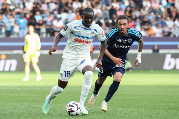 FOOTBALL : Paris FC Vs RC Strasbourg - Ligue 1 - 19 09 2026 Genesis Kofi Koranteng Antwi (RC Strasbourg) Vs Luca Koleosho (Paris FC) ParisFrance  Copyright: xMichaelxBaucherx