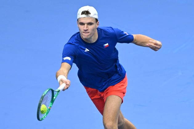 2026 Davis Cup men s team tennis World Championship, WM, Weltmeisterschaft match between the Czech Republic and the United States in Prague, Czech Republic, on September 19, 2026. Match Ben Shelton of USA against Jakub Mensik (pictured) of Czech Republic. (CTKxPhoto MichaelaxRihova) CTKPhotoP2026091904904  CTKPhotoP2026091904904