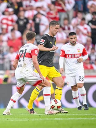 Grischa Proemel of VfB Stuttgart and Joey Veerman of Borussia Dortmund battle for the ball during the Bundesliga match between VfB Stuttgart and Borussia Dortmund, at the MHPArena on September 19, 2026, in Stuttgart, Germany. Photo by Harry Langer, DeFodi Images. Grischa Proemel of VfB Stuttgart and Joey Veerman of Borussia Dortmund battle for the ball during the Bundesliga match between VfB Stuttgart and Borussia Dortmund at the MHPArena on September 19, 2026 in Stuttgart, Germany. Photo by Harry Langer, DeFodi Images. DFB and DFL regulations prohibit any use of photographs as image sequences and or quasi-video. Photo by Harry Langer, DeFodi Images. DFB and DFL regulations prohibit any use of photographs as imSEQUENCES AND OR QUASI-VIDEO