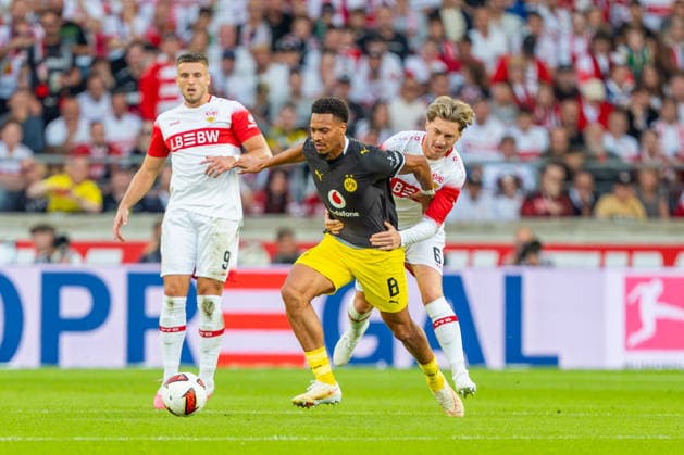 1 German Bundesliga: VfB Stuttgart vs. Borussia Dortmund, September 19, 2026, Stuttgart, GERMANY September 19, 2026 Felix Nmecha of Borussia Dortmund (No. 8) battles with Angelo Stiller of VfB Stuttgart (No. 6) during the match between VfB Stuttgart and Borussia Dortmund on Matchday 4 of the 1. Bundesliga at the MHP ARENA Copyright: xBEAUTIFULxSPORTS Steinx