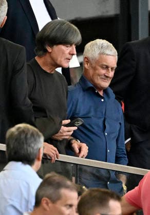 In the stands: Former national team coach Joachim Jogi Löw with former coach Armin Veh. VfB Stuttgart vs. Borussia Dortmund (BVB), September 19, 2026. DFL regulations prohibit any use of photographs as image sequences and or quasi-video. VfVfB Stuttgart vs. Borussia Dortmund (BVB)