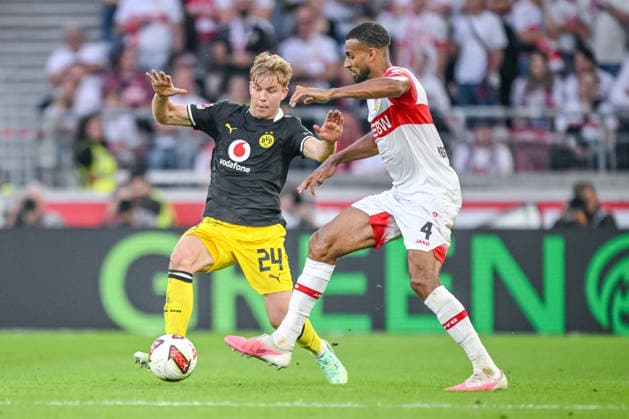 Daniel Svensson of Borussia Dortmund and Josha Vagnoman of VfB Stuttgart battle for the ball during the Bundesliga match between VfB Stuttgart and Borussia Dortmund, MHPArena on September 19, 2026, in Stuttgart, Germany Photo by Harry Langer DeFodi Images Daniel Svensson of Borussia Dortmund and Josha Vagnoman of VfB Stuttgart battle for the ball during the Bundesliga match between VfB Stuttgart and Borussia Dortmund at MHPArena on September 19, 2026, in Stuttgart, Germany. Photo by Harry Langer, DeFodi Images. DFB and DFL regulations prohibit any use of photographs as image sequences and or quasi-video. Photo by Harry Langer, DeFodi Images. DFB and DFL regulations prohibit any use of photographs as imSEQUENCES AND OR QUASI-VIDEO