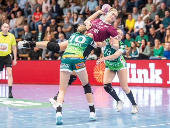 Marlene Tucholke (HC Leipzig, 23) is blocked while attempting a shot by Matilda Ehlert (Frisch Auf Women, 10) and Aylin Bornhardt (Frisch Auf Women, 13), Frisch Auf Göppingen vs. HC Leipzig, Handball, 1st Bundesliga, 2026–2027 season, September 19, 2026 Frisch Auf Göppingen vs. HC Leipzig, Handball, 1st Bundesliga, 2026–2027 season, September 19, 2026 Göppingen Copyright: xMichaelxSchmidt Eibner-Pressefotx EP_MST