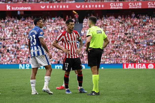 ESP LaLiga EA Sports Athletic Bilbao vs. Deportivo Alavés Yuri Berchiche of Athletic during the LaLiga EA Sports match between Athletic Bilbao and Deportivo Alavés, played at San Mamés Stadium in Bilbao on September 19, 2026, in Spain. Spain Soccer Copyright: xAgenciaxLOFx