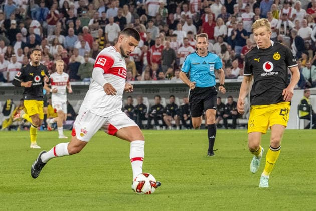 September 19, 2026, xdaymx, Soccer, Bundesliga 1, VfB Stuttgart vs. Borussia Dortmund, Deniz Undav, VfB Stuttgart with a cross, DFL, DFB. REGULATIONS PROHIBIT ANY USE OF PHOTOGRAPHS as IMAGE SEQUENCES and or QUASI-VIDEO, Stuttgart