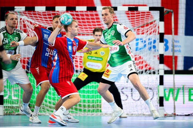 Bietigheim HBL 26 27 SG BBM Bietigheim TSV Hannover Burgdorf Mathias Larson (Bietigheim), Marian Michalczik (Hannover) Bietigheim, Bissingen, Egetrans Arena, Baden-Württemberg, Germany