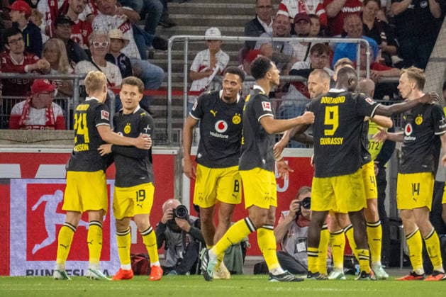 September 19, 2026, xdaymx, Soccer, Bundesliga 1, VfB Stuttgart vs. Borussia Dortmund: Maximilian Beier of Borussia Dortmund celebrates his goal that gave his team a 0–1 lead. DFL and DFB regulations prohibit any use of photographs as image sequences and or quasi-video. Stuttgart