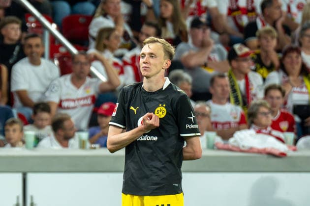 September 19, 2026: Soccer – VfB Stuttgart vs. Borussia Dortmund, Matchday 4 of the Bundesliga at the MHP Arena: Maximilian Beier of Borussia Dortmund celebrates his goal, 14, after scoring the 1–0 goal for Dortmund. IMPORTANT NOTICE: In accordance with the guidelines of the DFL and the DFB, it is prohibited to use or allow the use of photographs taken in the stadium and or during the match in the form of sequential images and or video-like photo sequences Copyright: xJamesxZabelx