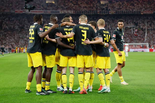 Pictured: Celebration after the 0-1 goal by BVB on September 19, 2026, VfB Stuttgart vs. Borussia Dortmund, Bundesliga 1, Matchday 4, Germany, Stuttgart, MHP Arena, DFL REGULATIONS PROHIBIT ANY USE OF PHOTOGRAPHS AS IMAGE SEQUENCES AND OR QUASI-VIDEO Copyright: HMBxMedia xJulienxBecker