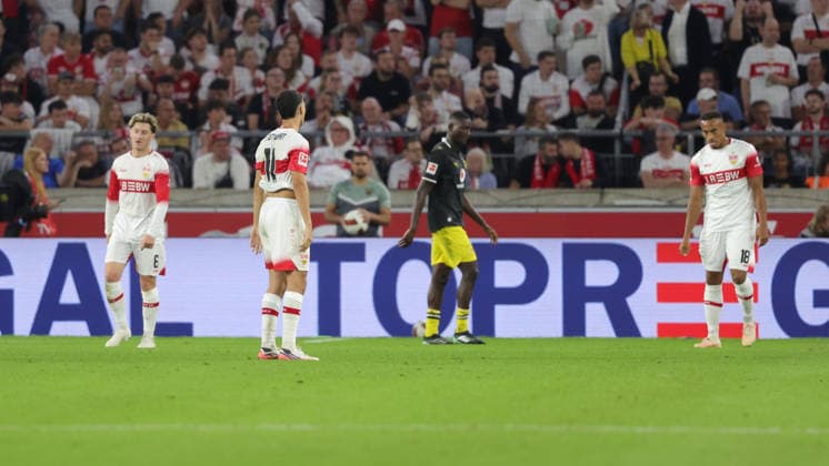 September 19, 2026, Germany, Stuttgart, Bundesliga, VfB Stuttgart vs. Borussia Dortmund, Angelo Stiller (VfB), Bilai El Khannouss (VfB), Jamie Leweling (VfB), Frustration after the 0-1 loss