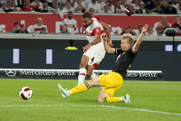 Shot on goal by Josha Vagnoman, VfB Stuttgart, 04, GER, VfB Stuttgart vs. Borussia Dortmund, Soccer, Bundesliga 1, Matchday 4, 2026–2027 season, September 19, 2026, DFL regulations prohibit any use of photographs as image sequences and or quasi-video, GER, VfB Stuttgart vs. Borussia Dortmund, soccer, Bundesliga 1, Matchday 4, 2026–2027 season, September 19, 2026, Stuttgart Copyright: xEibner-Pressefoto EdwardxCheungx EP_ECG