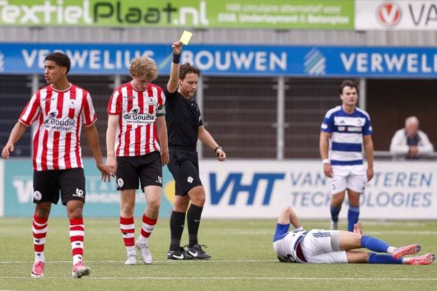 SPAKENBURG , 19-09-2026 , Sportpark De Westmaat , season 2026 2027 , Dutch Tweede Divisie football . match between Spakenburg and Jong Sparta, Final result 1-1, Picture shows yellow card Jong Sparta player Timo Borrie Spakenburg - Jong Sparta  x207270684x Copyright: