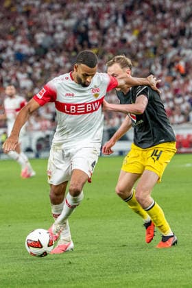 September 19, 2026, xdaymx, Soccer, Bundesliga 1, VfB Stuttgart vs. Borussia Dortmund, featuring Josha Vagnoman of VfB Stuttgart in a tackle with Maximilian Beier of Borussia Dortmund. DFL and DFB regulations prohibit any use of photographs as image sequences and or quasi-video. Stuttgart