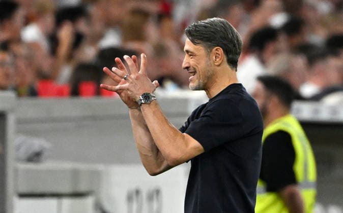 Coach Niko Kovac, Borussia Dortmund (BVB), on the sidelines, gesturing during the VfB Stuttgart vs. Borussia Dortmund (BVB) match on September 19, 2026. DFL regulations prohibit any use of photographs as image sequences and or quasi-video. VfB Stuttgart vs. Borussia Dortmund (BVB)