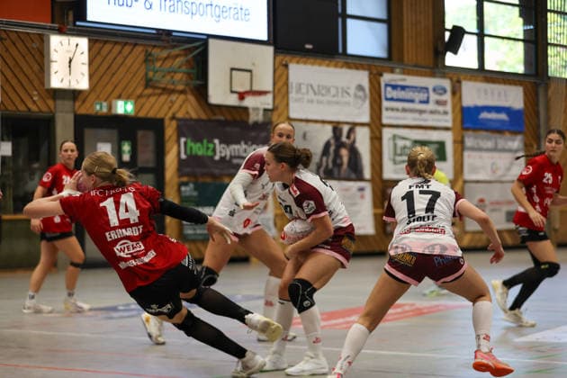 Nora Erhardt, SG Nürtingen Zizishausen, 14 with one goal (GER), SG Nürtingen Zizishausen vs. HL Buchholz 08 Rosengarten, Handball, 2nd ALSCO Women’s Handball Bundesliga, Matchday 4, 2026–2027 season, September 19, 2026 GER, SG Nürtingen Zizishausen vs. HL Buchholz 08 Rosengarten, Handball, 2nd Division ALSCO Women’s Handball Bundesliga, Matchday 4, 2026–2027 season, September 19, 2026 Steinenberg Copyright: xEibner-Pressefoto SoerenxHerwegx EP_SHG
