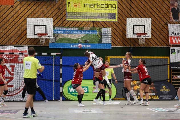 Lucy Saul, HL Buchholz 08 Rosengarten, 29 on the throw; GER, SG Nürtingen-Zizishausen vs. HL Buchholz 08 Rosengarten, Handball, 2nd ALSCO Women s Handball Bundesliga, Matchday 4, 2026–2027 season, September 19, 2026 GER, SG Nürtingen-Zizishausen vs. HL Buchholz 08 Rosengarten, Handball, 2nd Division ALSCO Women’s Handball Bundesliga, Matchday 4, 2026–2027 Season, September 19, 2026, Steinenberg Copyright: xEibner-Pressefoto SoerenxHerwegx EP_SHG