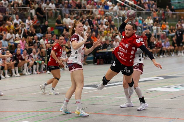 Maxime Luber, SG Nürtingen Zizishausen, 22 at the final whistle, SG Nürtingen Zizishausen vs. HL Buchholz 08 Rosengarten, Handball, 2nd ALSCO Women s Handball Bundesliga, Matchday 4, 2026–2027 season, September 19, 2026, GER, SG Nürtingen Zizishausen vs. HL Buchholz 08 Rosengarten, Handball, 2nd ALSCO Women s Handball Bundesliga, Matchday 4, 2026–2027 Season, September 19, 2026, Steinenberg Copyright: xEibner-Pressefoto SoerenxHerwegx EP_SHG