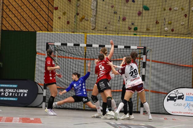 Lucy Saul, HL Buchholz 08 Rosengarten, age 29, with a degree in GER, SG Nürtingen Zizishausen vs. HL Buchholz 08 Rosengarten, Handball, 2nd ALSCO Women’s Handball Bundesliga, Matchday 4, 2026–2027 season, September 19, 2026 GER, SG Nürtingen-Zizishausen vs. HL Buchholz 08 Rosengarten, Handball, 2nd Division ALSCO Women’s Handball Bundesliga, Matchday 4, 2026–2027 season, September 19, 2026, Steinenberg Copyright: xEibner-Pressefoto SoerenxHerwegx EP_SHG
