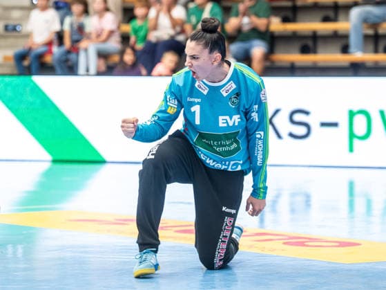 Mikaela Sobrinho Possatti, Frisch Auf Women s Team, No. 01, cheering loudly; Frisch Auf Goeppingen vs. HC Leipzig, Handball, 1st Bundesliga, 2026–2027 season, September 19, 2026, Frisch Auf Goeppingen vs. HC Leipzig, handball, 1st Bundesliga, 2026–2027 season, September 19, 2026, Goeppingen Copyright: xMichaelxSchmidt Eibner-Pressefotx EP_MST