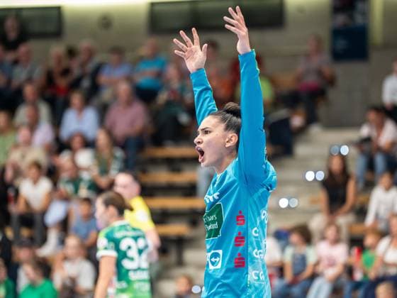 Mikaela Sobrinho Possatti, Frisch Auf Women s Team, No. 01, cheering loudly; Frisch Auf Goeppingen vs. HC Leipzig, Handball, 1st Bundesliga, 2026–2027 season, September 19, 2026, Frisch Auf Goeppingen vs. HC Leipzig, handball, 1st Bundesliga, 2026–2027 season, September 19, 2026, Goeppingen Copyright: xMichaelxSchmidt Eibner-Pressefotx EP_MST
