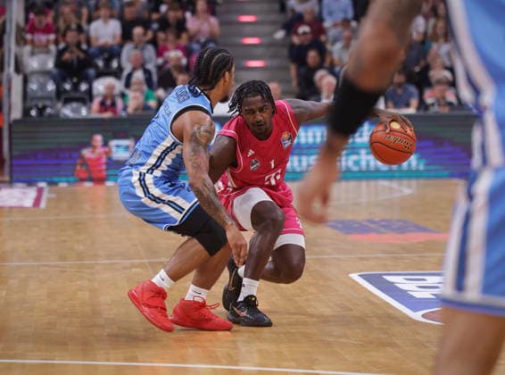 John Michael Wright, Telekom Baskets Bonn vs. Veolia Towers Hamburg, Matchday 1, 2026–27 Season