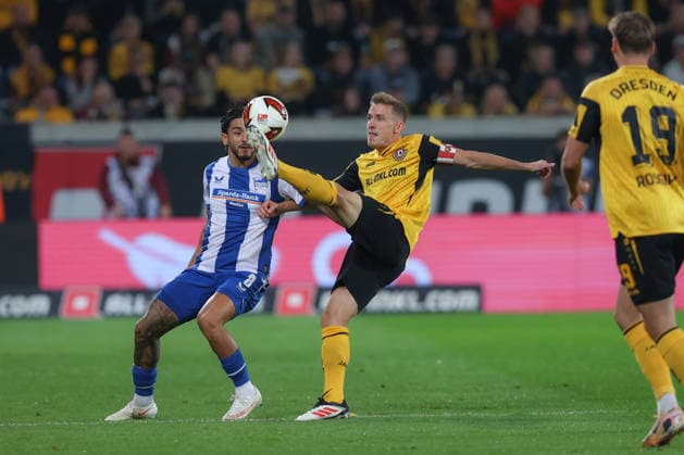 September 19, 2026, xtgx, Soccer, 2. Bundesliga, SG Dynamo Dresden vs. Hertha BSC Berlin, from left: DFL, DFB. REGULATIONS PROHIBIT ANY USE OF PHOTOGRAPHS AS IMAGE SEQUENCES AND OR QUASI-VIDEO. Dresden