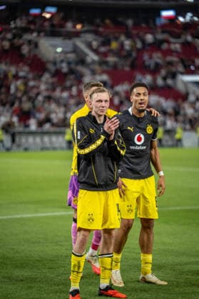 September 19, 2026, xdaymx, Soccer, 1. Bundesliga, VfB Stuttgart vs. Borussia Dortmund; goal scorer Maximilian Beier; Borussia Dortmund celebrates in front of the fans who traveled with the team; in the background, Felix Nmecha (Borussia Dortmund); DFL and DFB regulations prohibit any use of photographs as image sequences and or quasi-video; Stuttgart