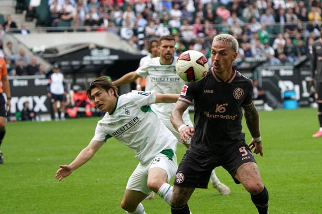 Mönchengladbach Soccer, 2026–2027 Bundesliga Season: Borussia Mönchengladbach vs. 1. FSV Mainz 05, September 19, 2026, Borussia Park, Mönchengladbach; Daiki Hashioka (Gladbach); Philipp Tietz (1. FSV Mainz 05)
